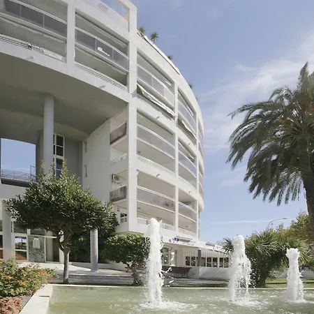 Hotel Apartamentos Royal Salou 3*